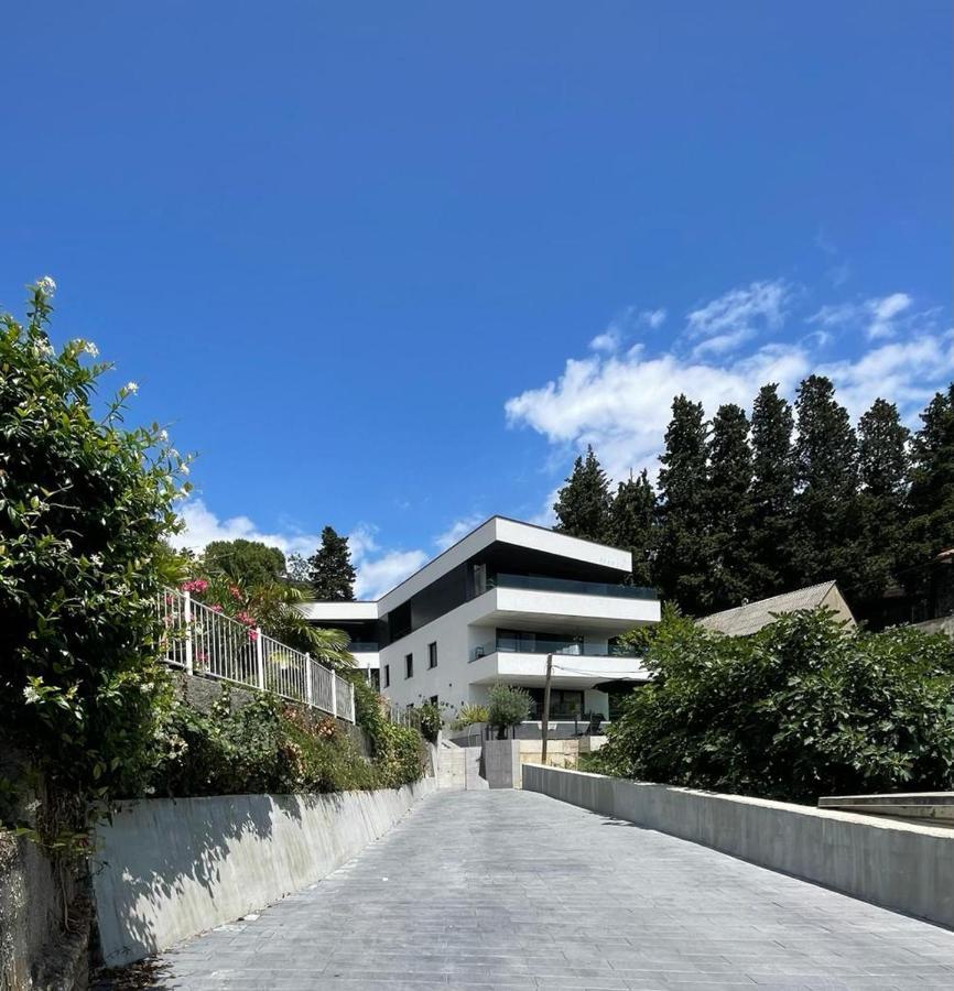 Aparthotel Villa V With Heated Pool Rijeka Dış mekan fotoğraf